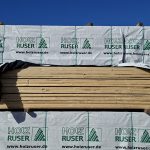 Holz wird angeliefert